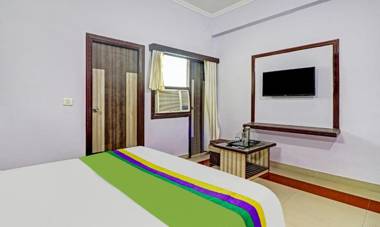 Treebo Trend Hotel Golden Bird