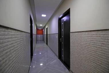 OYO 9074 Mascot TREO