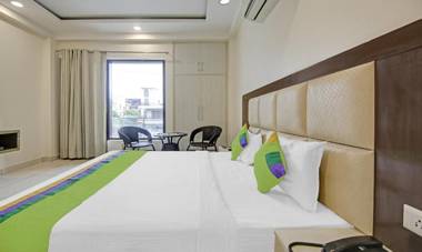 Treebo Trend Apple Pie