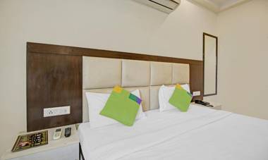 Treebo Trend Apple Pie