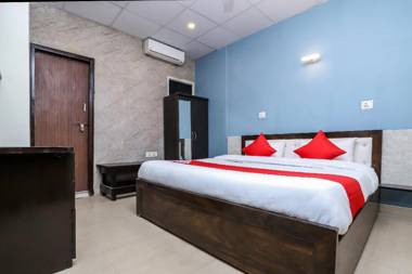 OYO 24802 Delight Stays