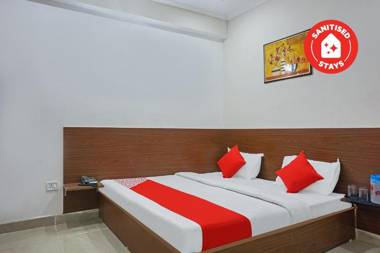 OYO 37169 Hotel Quadis