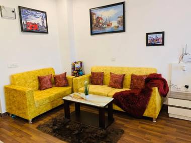 The Dunnock Square near India Expo Mart