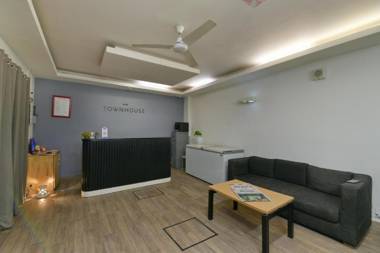 Hotel Admire Inn Noida Sector 51