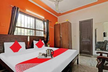 OYO 85528 Metro Inn Residency