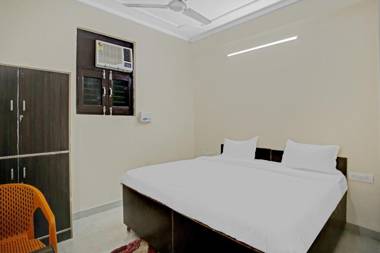 OYO 87102 Jannat Residency