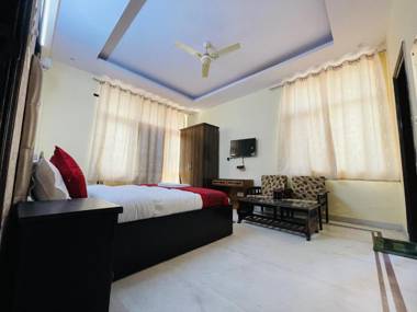 Hotel Comfort INN
