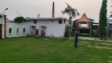 SPOT ON 91504 Rb Farms Stay Home