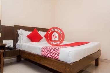 OYO 23656 Parimeet Hotel