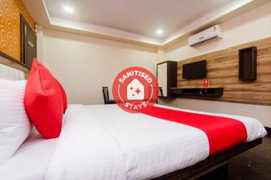 OYO 12894 Bunty Residency