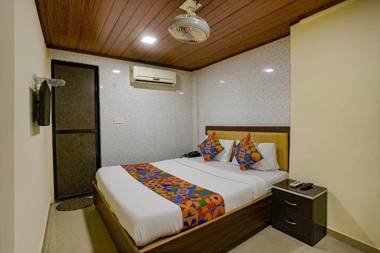 FabExpress Sarang Heritage