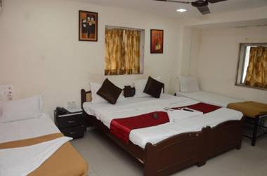 FabExpress Sarang Heritage