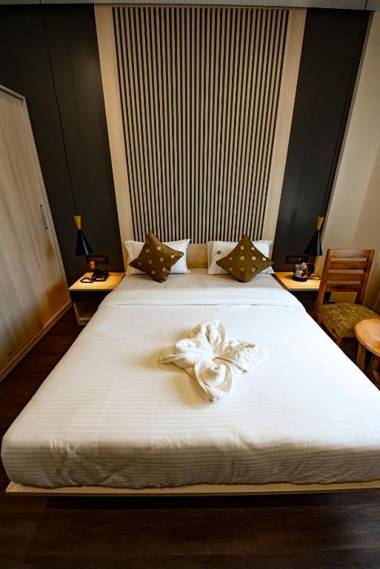 The Royal Palace Hotel 400703