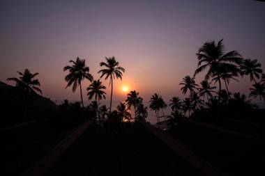 Stone Wood Beach Resort Vagator - A Party Place