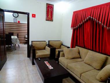 Lake Pleasant Cottage