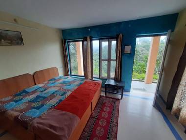 Janardan Resort Pangot