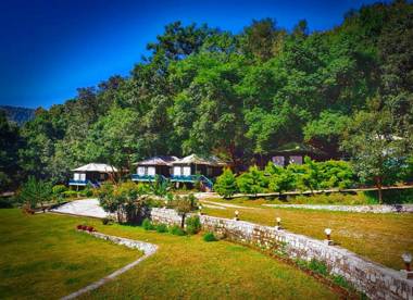 Latitude 29 By The Lake Resort