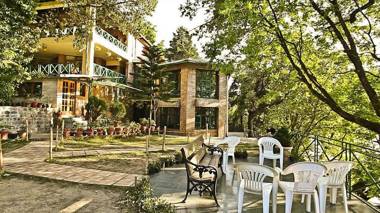 Latitude 29 By The Lake Resort