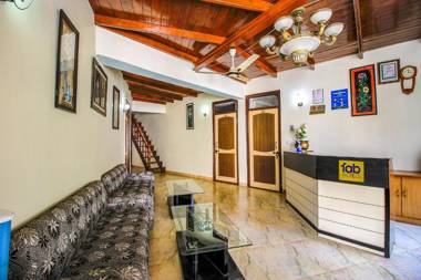 FabHotel Moon II - Fully Vaccinated Staff