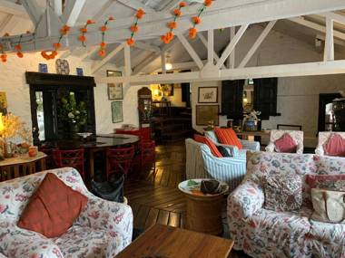 Bara Bungalow Jeolikote Nainital - A Rosakue Collection