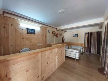 Goroomgo Cottage Orchid Nainital