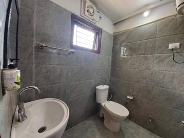 Goroomgo Cottage Orchid Nainital