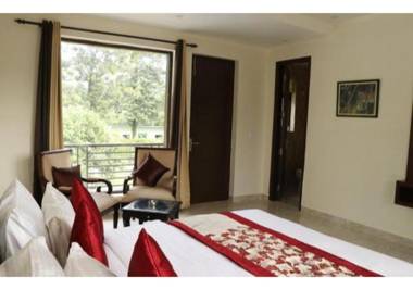 Riverside Resort in Lap of Nature