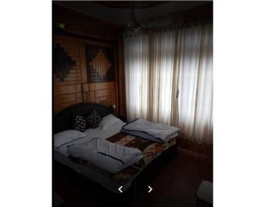 Deluxe Lake Facing Stay In Nainital