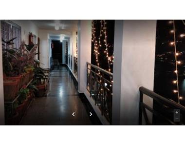 Deluxe Lake Facing Stay In Nainital