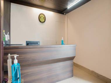 Capital O 13324 Hotel Kosmos Anamika