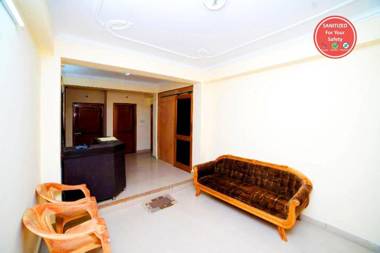 Goroomgo You & Me Mallital Nainital