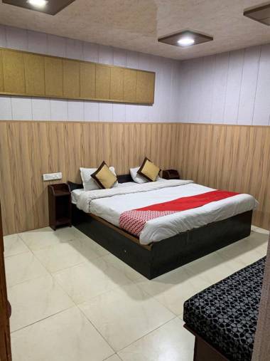 Hotel Neelam Raj nainital