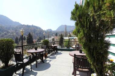 Goroomgo Deluxe Ankur Lake View Nainital