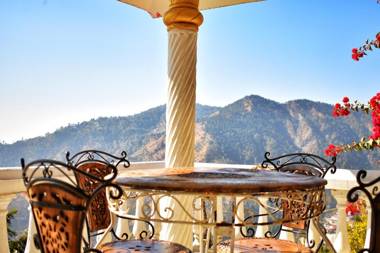 himalayan retreat neelkanth 4 kms from naini lake