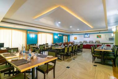 Golf View Hotels & Suites