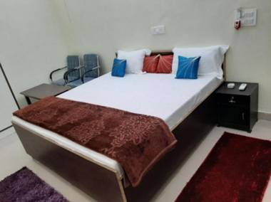 RCS Residency And Guest House