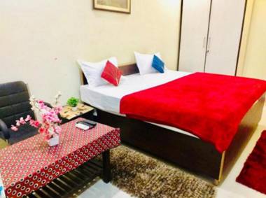 RCS Residency And Guest House