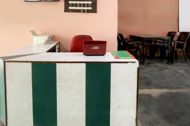 SPOT ON 68252 Zaika Hotel