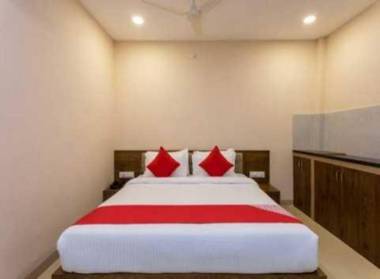 Capital O 90510 The Blueship