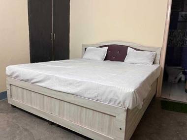 SPOT ON 91181 Ekanki Enclave