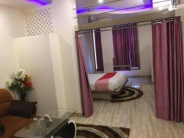 Hotel Comfort and Terrace Lounge