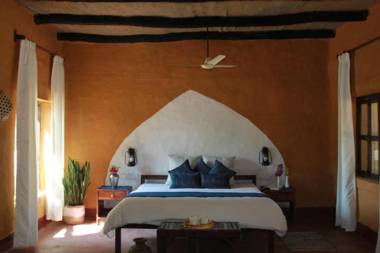 Saccharum Safari Lodge