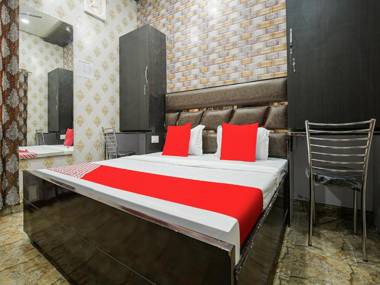 OYO 87279 Dream Land