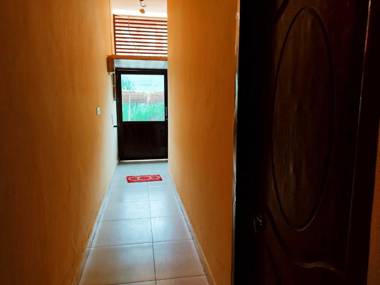 OYO 89290 Artez Classic Inn