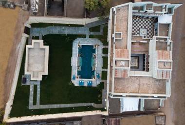 BLUSALZ VINTAGE Harlalka Haveli