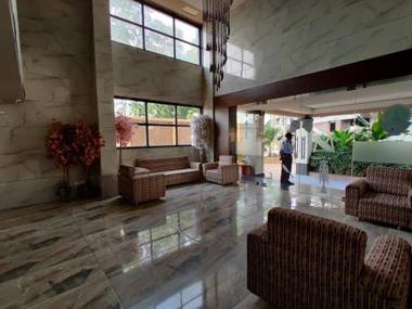 Pride Biznotel - The Maison Anand