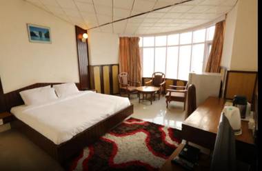 Hotel Barog Heights