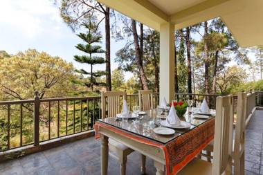 7 Pines - " An English Retreat" Kasauli by Leisure Hotels