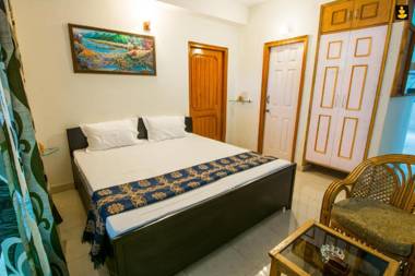 LivingStone 2BHK Cozy Homestay in Kasauli Hills