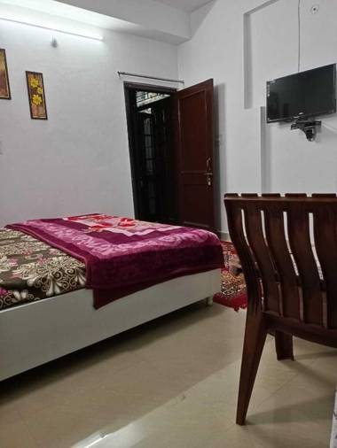 OYO HOME 88499 Mystic Home